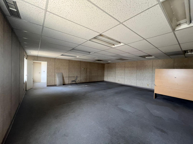 Office space for Rent in Commercial & Office Space for Rent in Edmonton