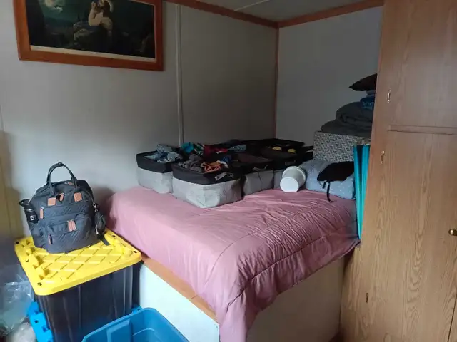 2007 Wellsite Trailer - Fully Offgrid,  Solar system in Other in Fort St. John - Image 7