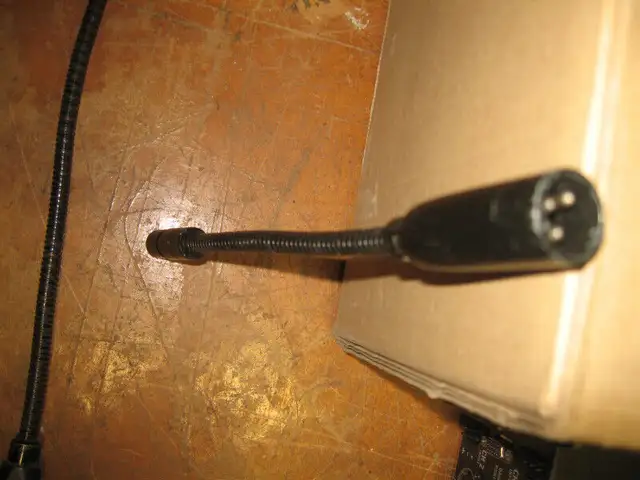 used goose neck equipment light. one in Other in Kitchener / Waterloo - Image 4