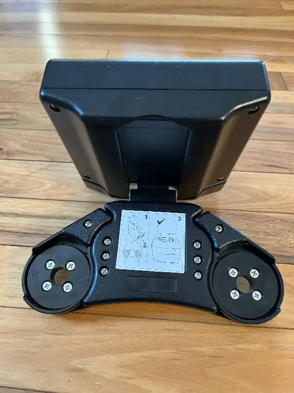 iPad or Tablet holder for car seat in iPads & Tablets in Strathcona County - Image 3