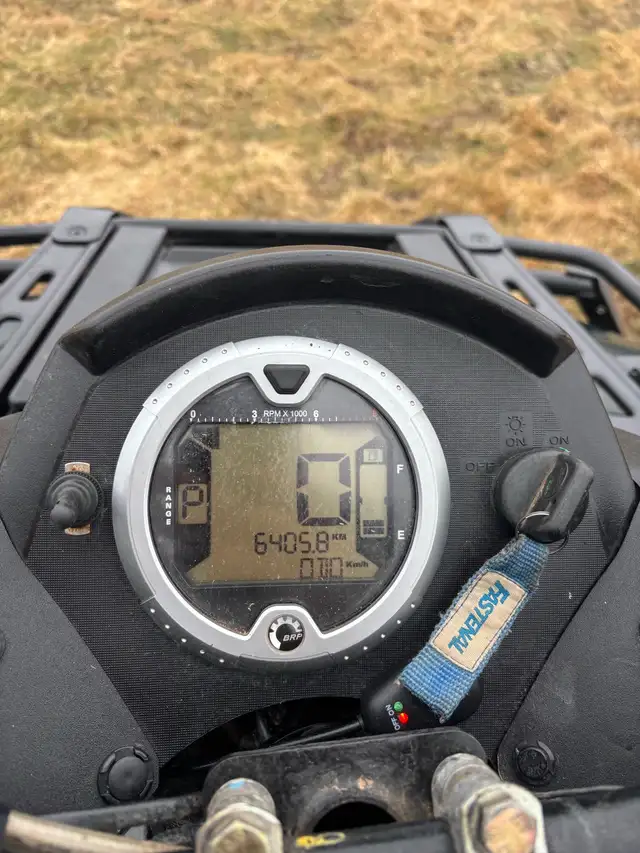 2008 can am outlander 800xt in ATVs in Truro - Image 7