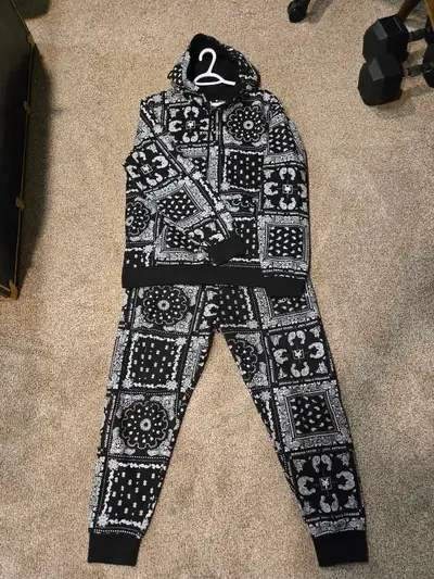 Vintage Zoo York Sweat Suit Sets Size XL $40 Each, View more