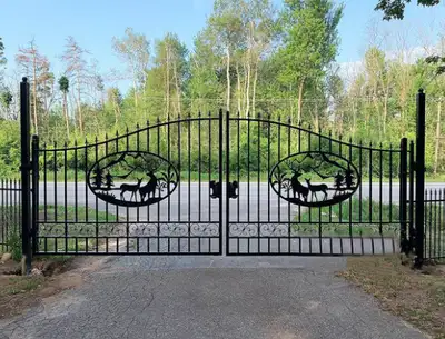 Condition: New product 14' / 20’ Driveway Iron Gate 1.8m. High on Ends 2.3m High in Center Hot Dip G...