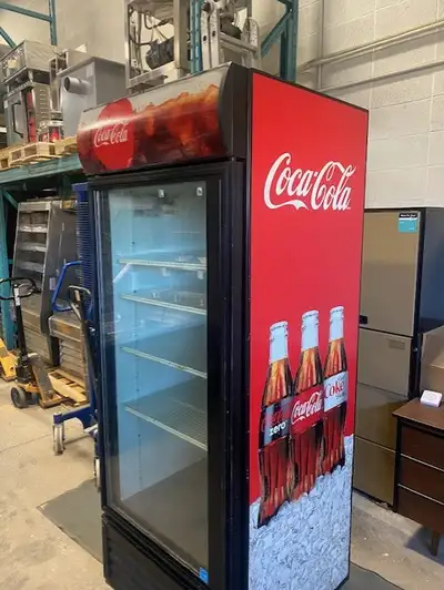 You are viewing a used 1 door glass merchandiser 30" wide cooler. This True GDM-26EM model has been...