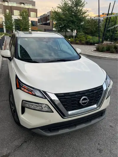 Monthly payment $608.89 (tax incl.), 20,000 km/year, 0 down, only 4,450 km driven. I used this car o...