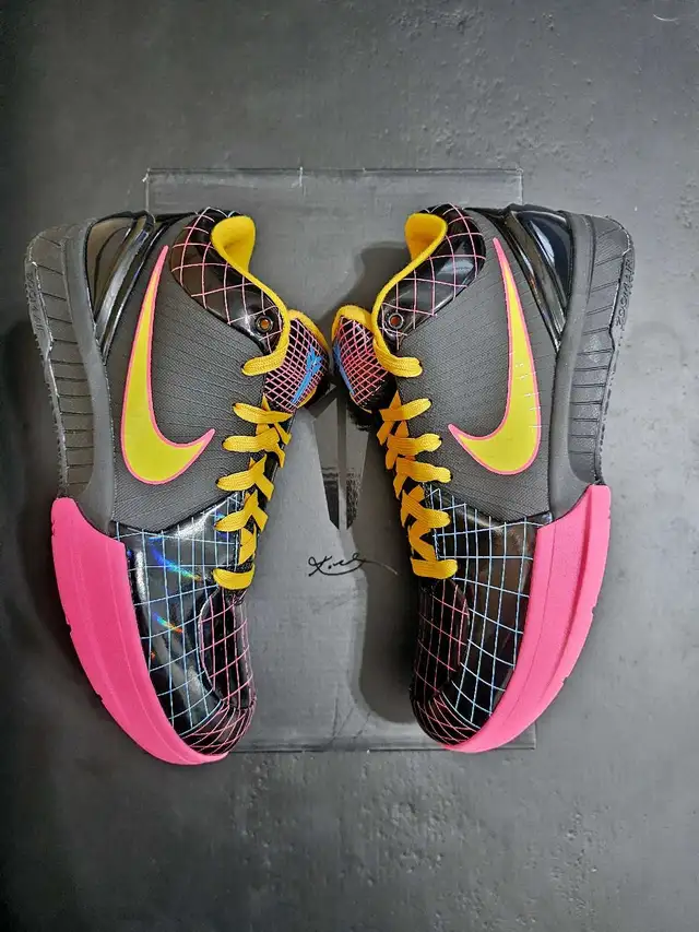 Kobe 4 Protro in Men's Shoes in Mississauga / Peel Region - Image 4