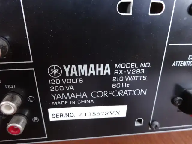 Yamaha RX-V293/5.1 Channel/Pro-Logic/190 Watt/ Natural Sound in Stereo Systems & Home Theatre in Markham / York Region - Image 7
