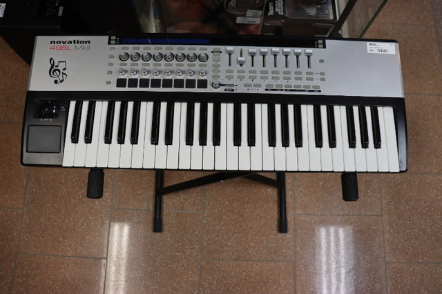 Keyboard and Midi Controller (49 keys, with stand) in Pianos & Keyboards in Saint John