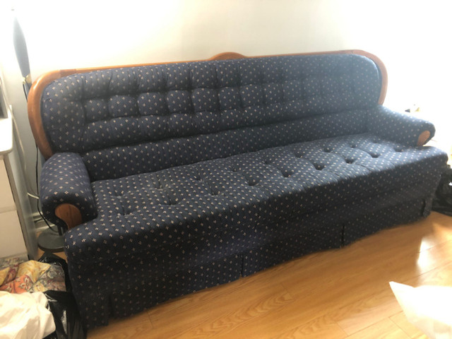 Beautiful Blue Couch and Armchair in Couches & Futons in Markham / York Region