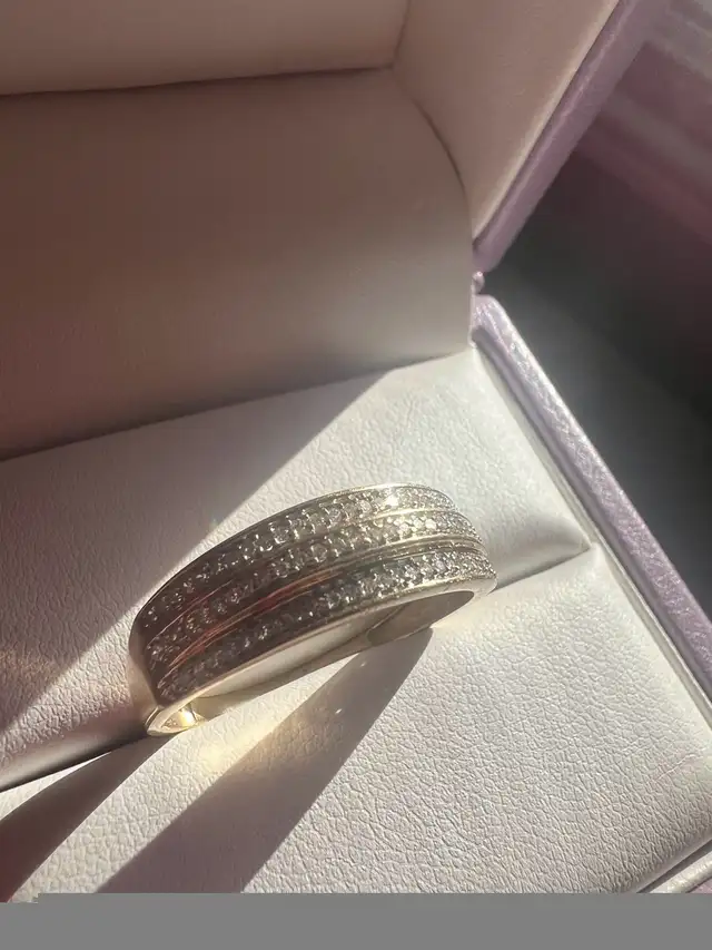 10 k ring  in Jewellery & Watches in Edmonton - Image 4