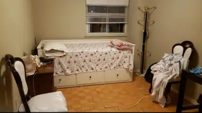 2 BEDROOM 1 BATH - ROOMATE/S WANTED