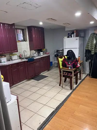 Basement sharing room $400 available for students working professional. Or full basement for $1000 M...