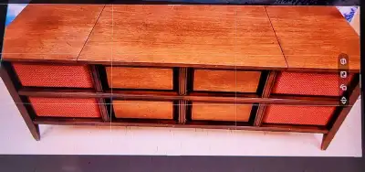 MCM Console Stereo...SPPU, View more