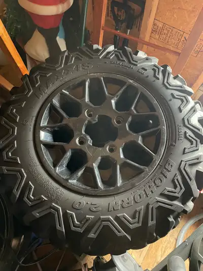 See photo # 3. 4x137 bolt pattern. Used in good condition.