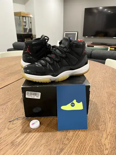 Jordan 11 72-10 Size 9.5 , View more