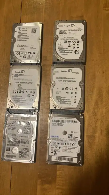 6 disques dur 500GB différentes marques in General Electronics in Gatineau - Image 4