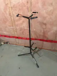 Triple Guitar Stand