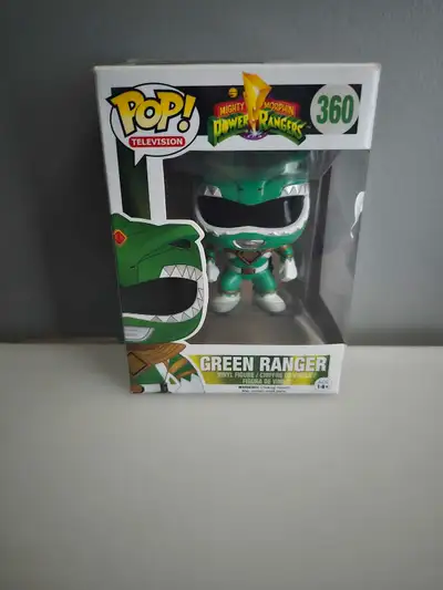 Add the Mighty Morphin Power Rangers Green Ranger Funko Pop! #360 to your collection! This vinyl fig...