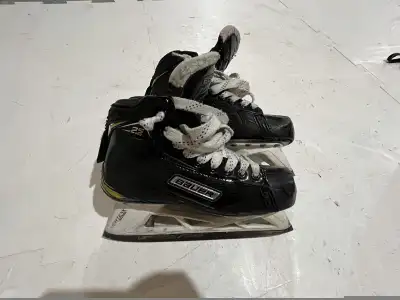 Bauer 2s pro goalie skates size 6.5, View more