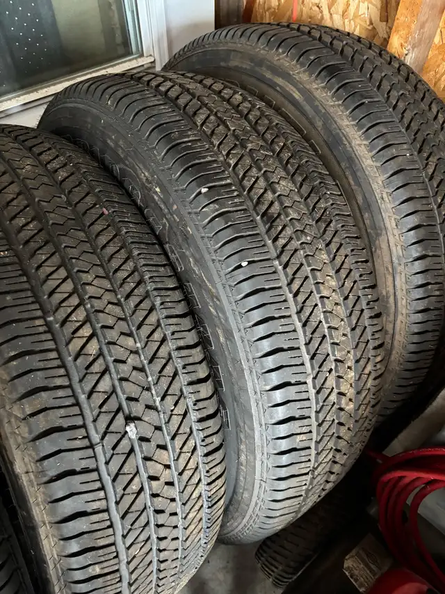 pneu toyata tundra in Tires & Rims in Shawinigan - Image 4