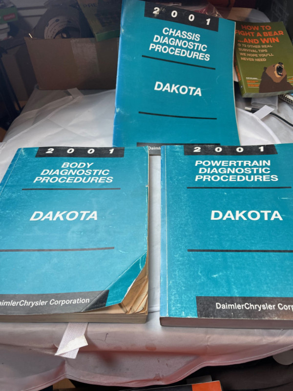 2001 DODGE DAKOTA 3 BOOK SET FACTORY DIAGNOSTIC PROCEDURE #W1364 in Textbooks in Edmonton