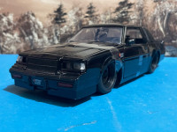 DOM'S 1987 BUICK GRAND NATIONAL 1:24 scale DIECAST FAST & FURIOU