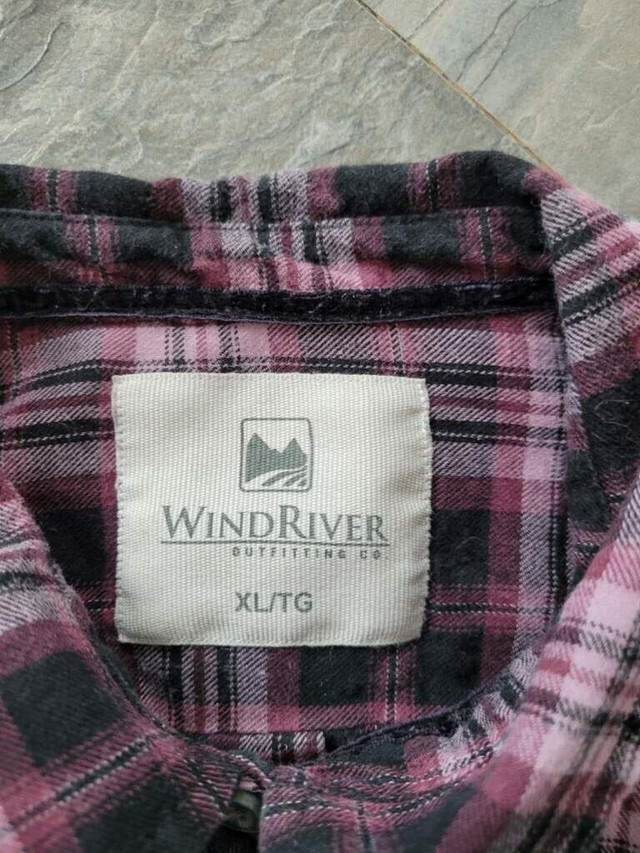 Women shirt xl in Women's - Tops & Outerwear in Regina - Image 2