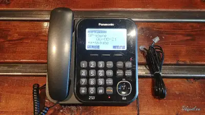 Téléphone Panasonic avec Afficheur, Répondeur, Main libre et Bloc d’alimentation – Grandeur: 8″ x 7....