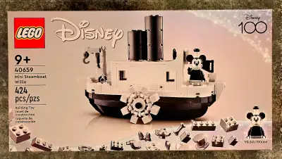 LEGO Disney Mini Steamboat Willie 40659, View more