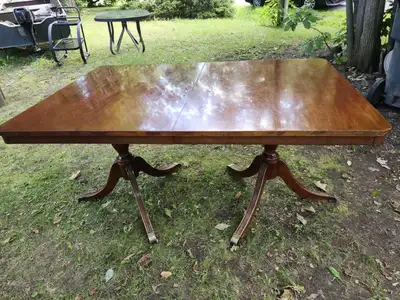 Antique Duncan Phyfe style wooden Dining Table on two tripod ped, View more