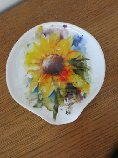 ASHTRAY, PLATE with SUNFLOWER DESIGN, porcelain, brand new, View more