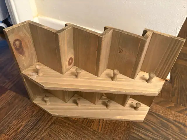 Rustic Farmhouse Wooden Jewellery & Decor Shelves DIY in Other in City of Toronto - Image 3