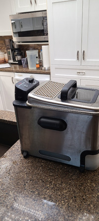 T-Fal easy clean derpfryer