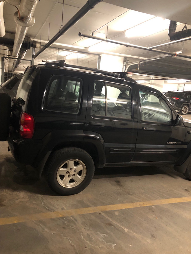 Jeep liberty spacal edition 02  in Cars & Trucks in City of Toronto