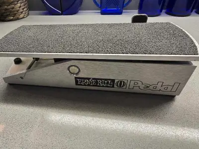 Ernie Ball Stereo / Pan Volume Pedal, View more