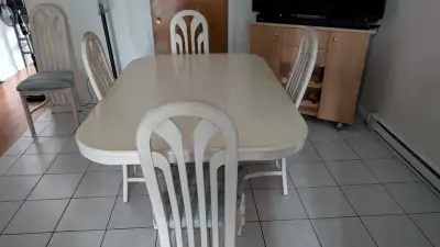 Set de cuisine avec 2 panneaux et 6 chaises, View more
