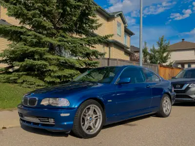 I am selling my car, fully loaded, runs and drives very good, 150 km ago there was an oil and spark...