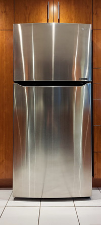 LG 30” Top Mount Refrigerator, 20 cu.ft.
