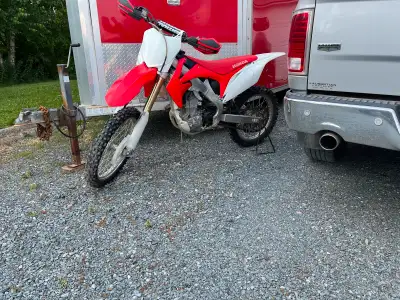 2010 Honda crf250r fuel injected, low hours, View more
