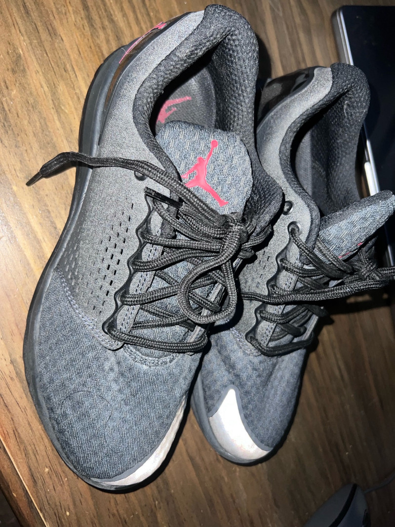 New Air Jordan Trainer ST Winter “Bred” (854562-003) Size 9.5 | Men's Shoes  | Hamilton | Kijiji