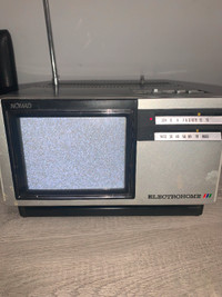 Vintage Portable TV - Electrohome NOMAD - WORKS