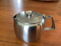 Vintage Old Hall 18/8 Stainless Steel 1 1/2 Pint Teapot England