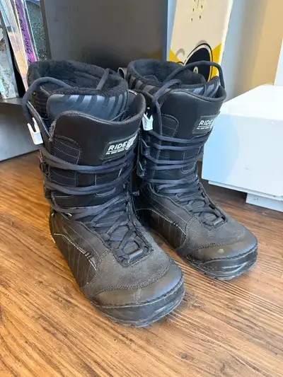 Ride Snowboard Boots Size 9, View more