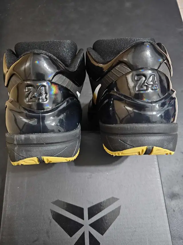 Kobe 4 Protro PE in Men's Shoes in Mississauga / Peel Region - Image 7