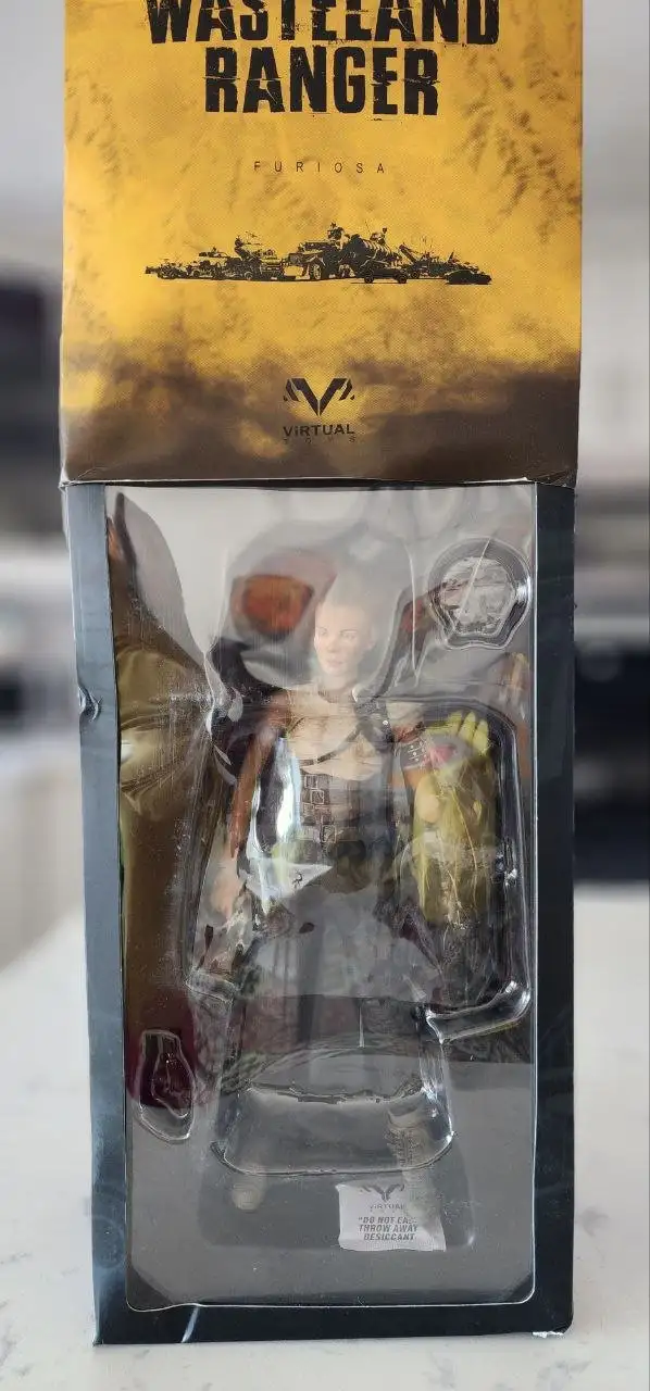 Wasteland Ranger Furiosa 1/6 Scale Collectible Figure in Arts & Collectibles in City of Toronto - Image 3