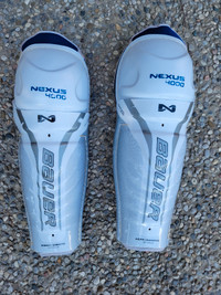 Bauer Nexus 4000 shin guards 13"