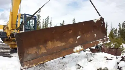 Cat D6C/D LGP Straight Blade Comes With One Tilt Cylinder, Blade Arms and Pins $2,800