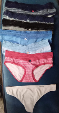 7 AERIE PANTIES (size S)