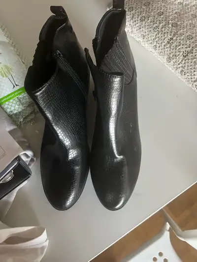women black boots size 9, View more