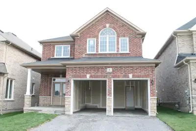 This beautiful, spacious house at 211 Northglen Blvd is available for rent and features a modern lay...
